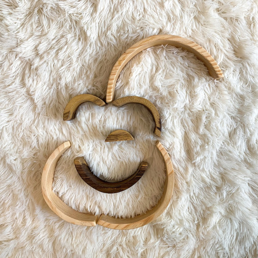 Wooden Rainbow Stacker – Montessori Educational Toy (Age 2+)