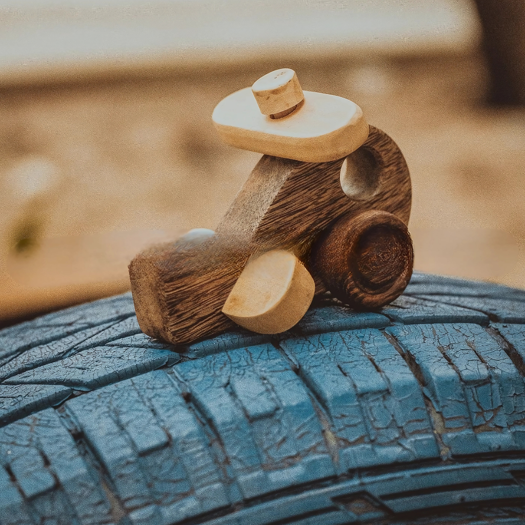 Wooden Vehicle Set (8 pcs) – Montessori Roleplay Toy (Age 2+)