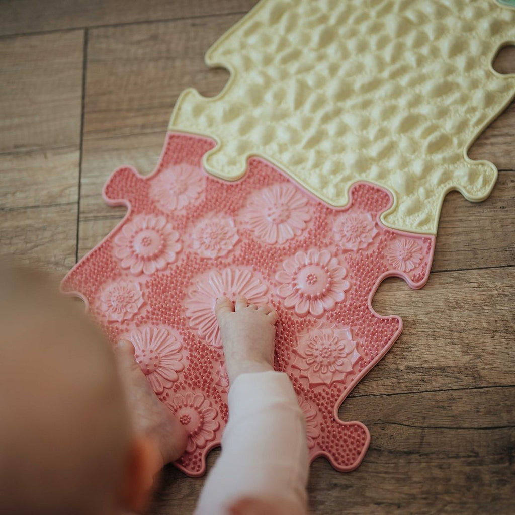 MUFFIK Family Starter Set - 4-Piece Orthopaedic Play Mats