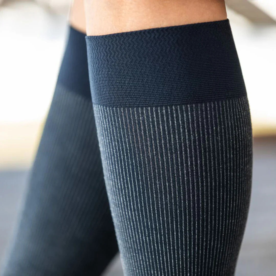 VenoTrain Cocoon Compression Stockings - Knee High Closed Toe Black