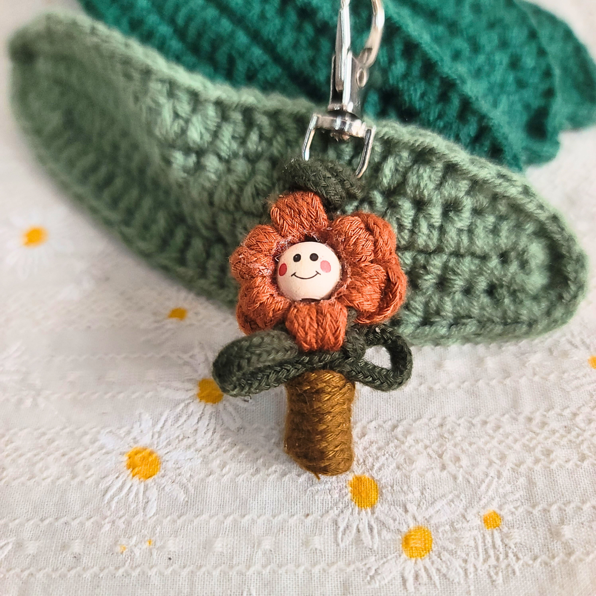 Handmade Macrame Smiley Flower Keychains – Set of 5 | Eco Gift AU Stock