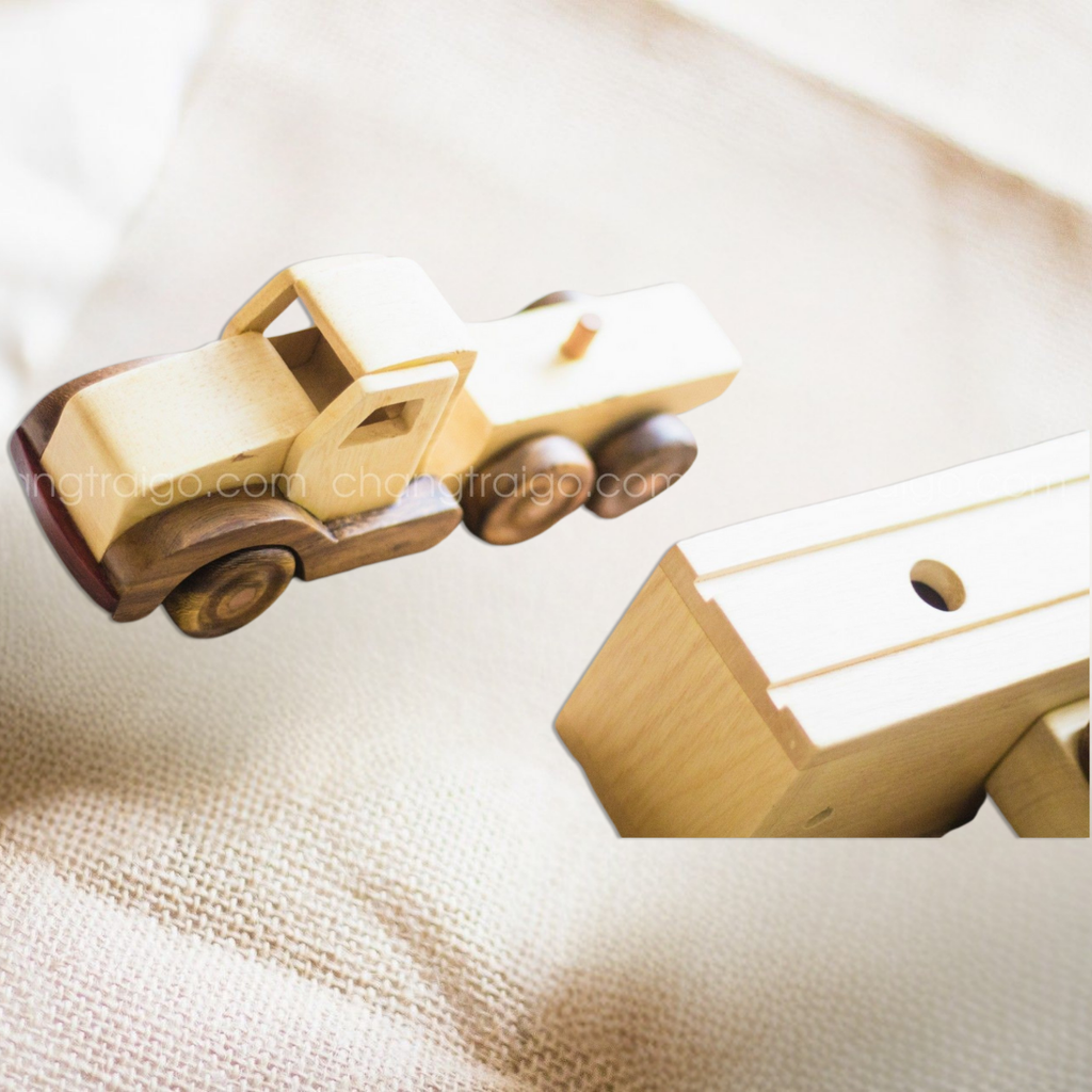 Wooden Container Truck – Montessori Vehicle Toy (Age 2+)