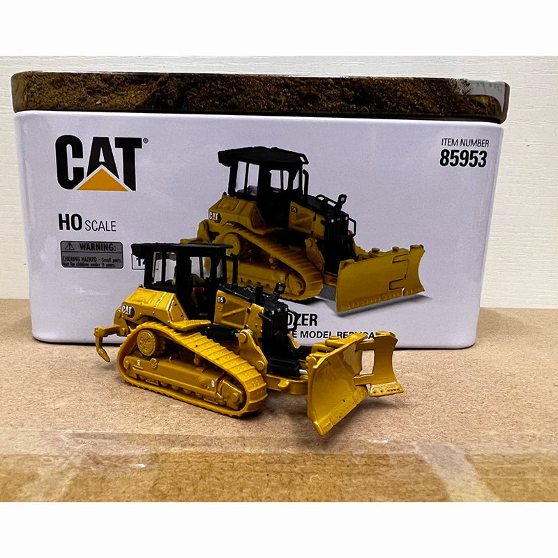 DM Diecast CAT D5 Dozer 1:87 Scale Model - Premium Alloy Display