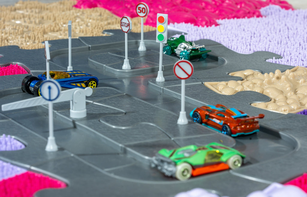 MUFFIK 17-Piece Magnetic Car Track Set - Ultimate STEM Toy for Kids