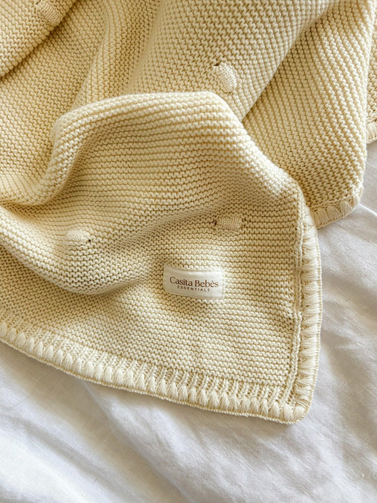 Essentīals Bubble Knit Blanket