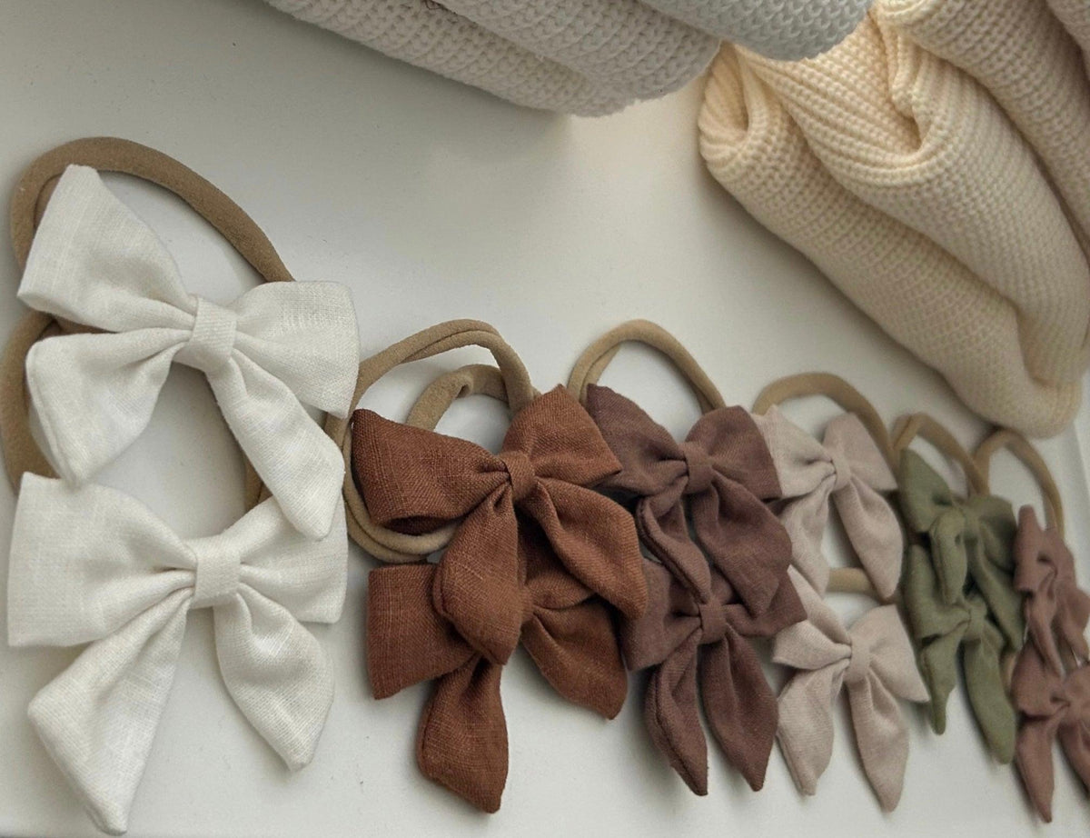 Essentīals Baby Linen Bow