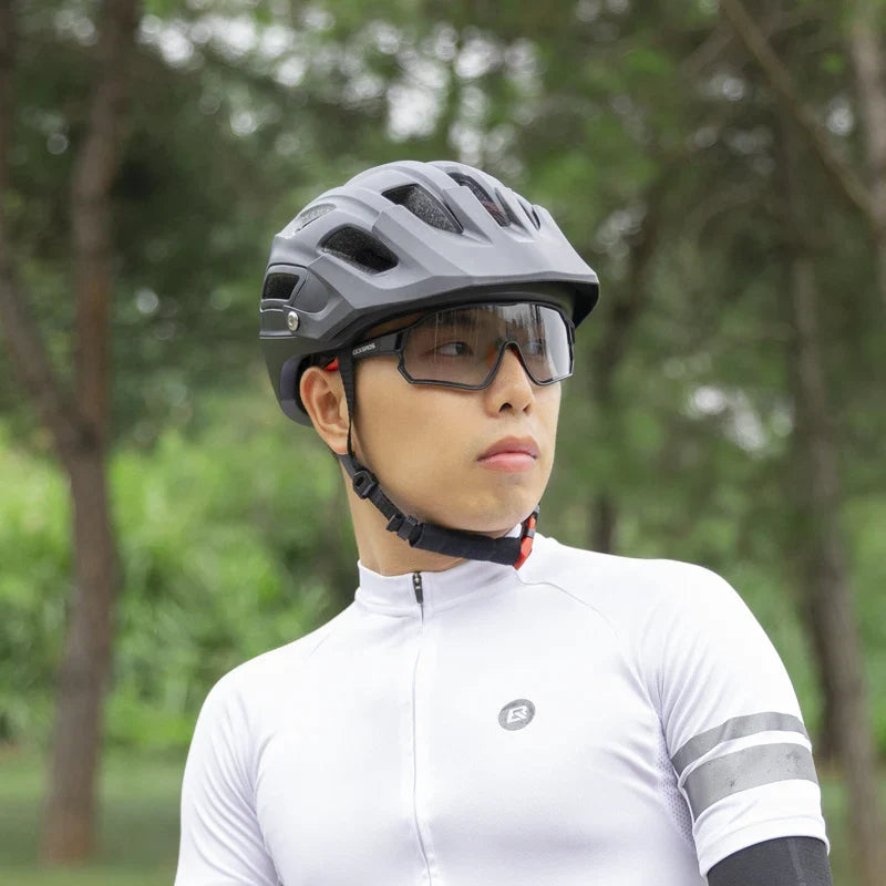 ROCKBROS Photochromic Cycling Glasses - UV400 Protection & Comfort
