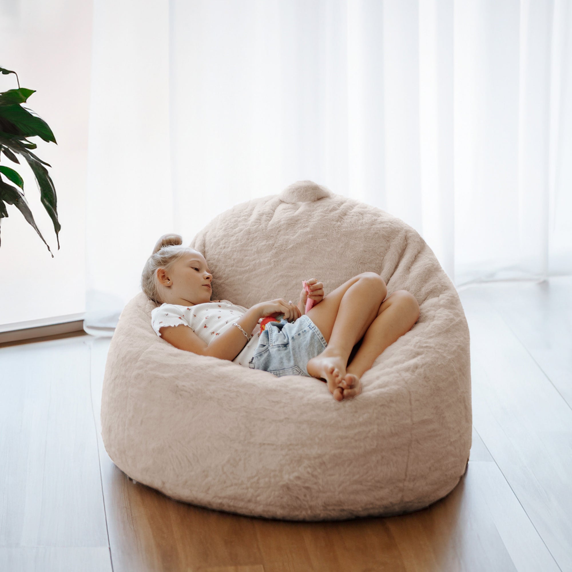 DreamPod® Mini Beanbag Chair - Plush Champagne Latte Comfort
