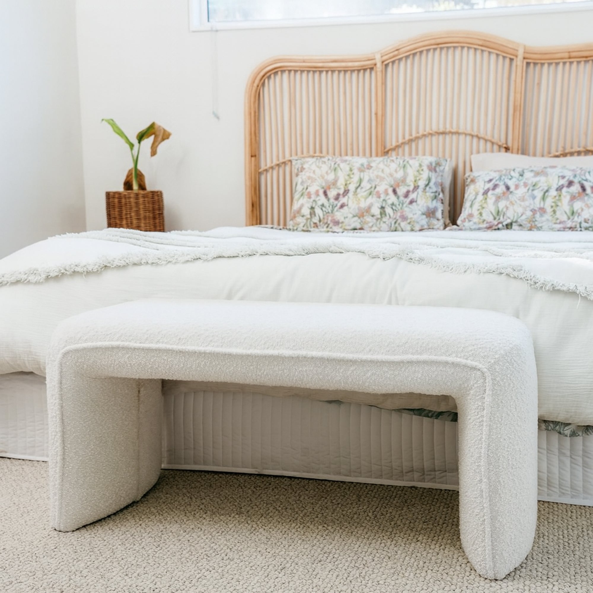 Stylish Denver Boucle Bench Seat in White - Modern Comfort