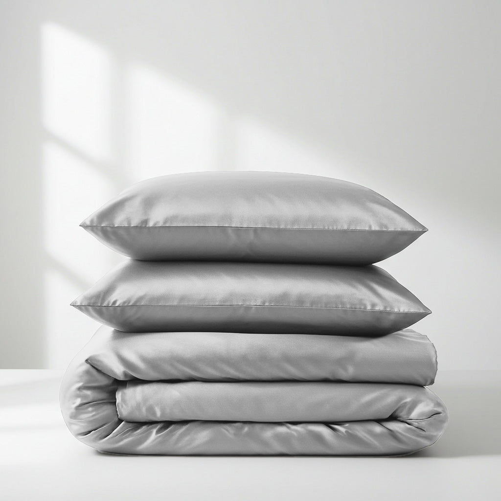 Ivory & Deene Satin Quilt Cover - Luxurious Silver Bedding