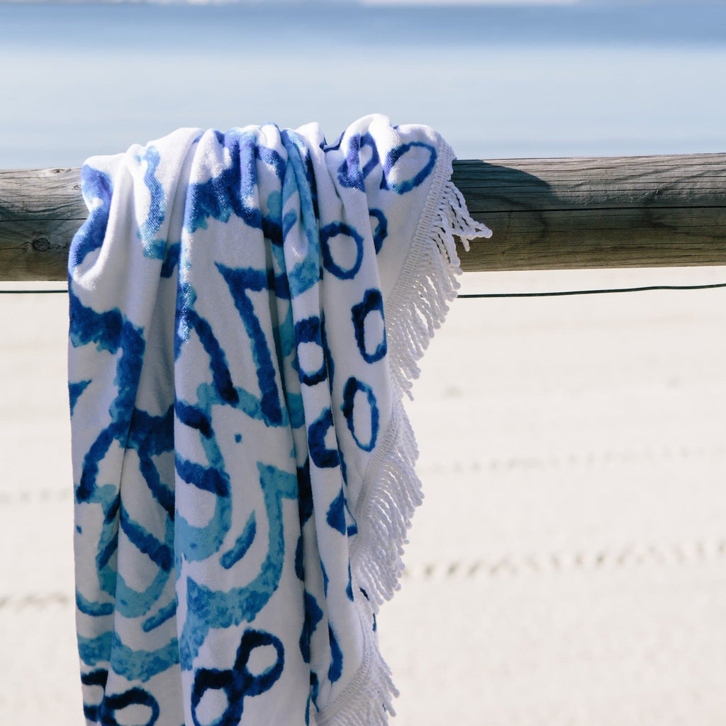 Luxurious Round Beach Towel & Picnic Blanket - Watercolour Design