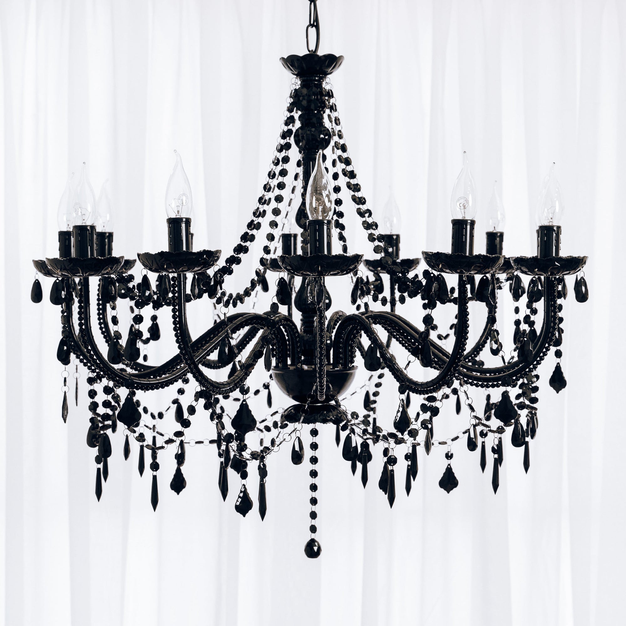 Elegant 12-Light Black Vintage Chandelier for Timeless Style