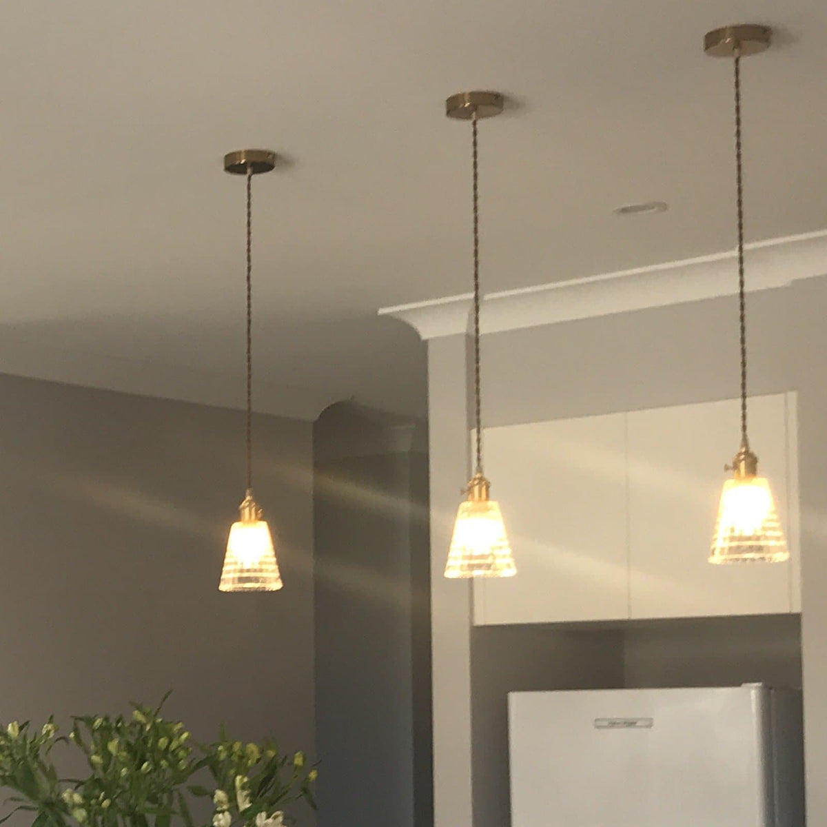 Amy Vintage Glass Pendant Light