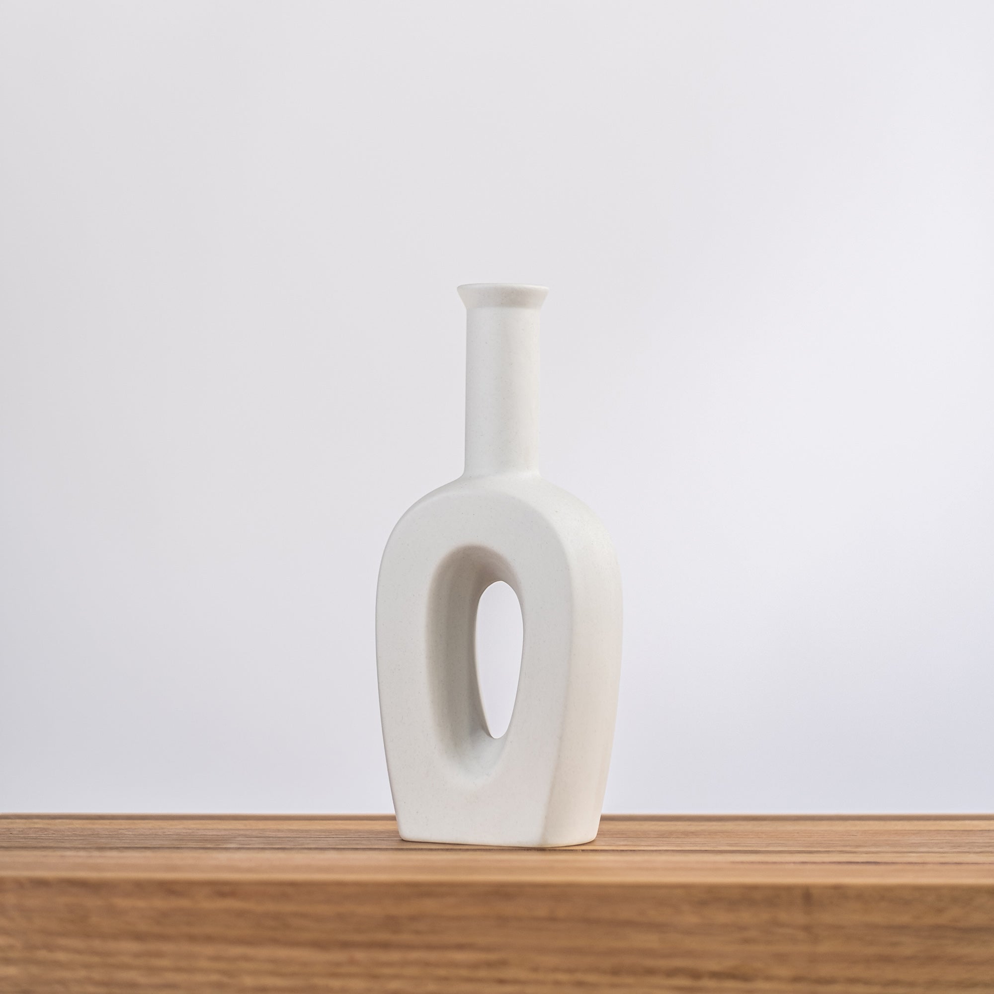 Tulip Modern Ceramic Vase - Timeless Home Décor