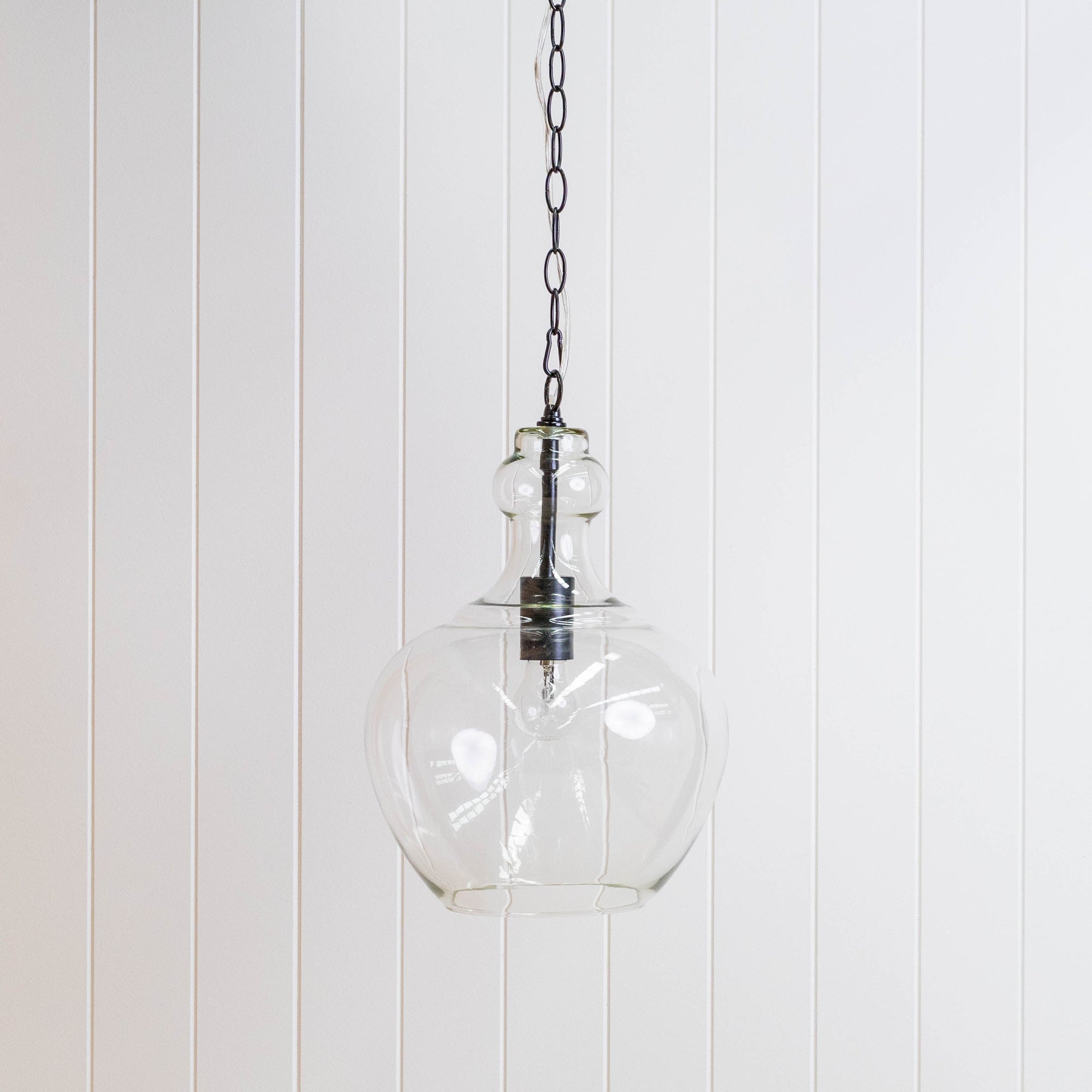 Elegant Valentine Glass Pendant Light in Matt Black Finish