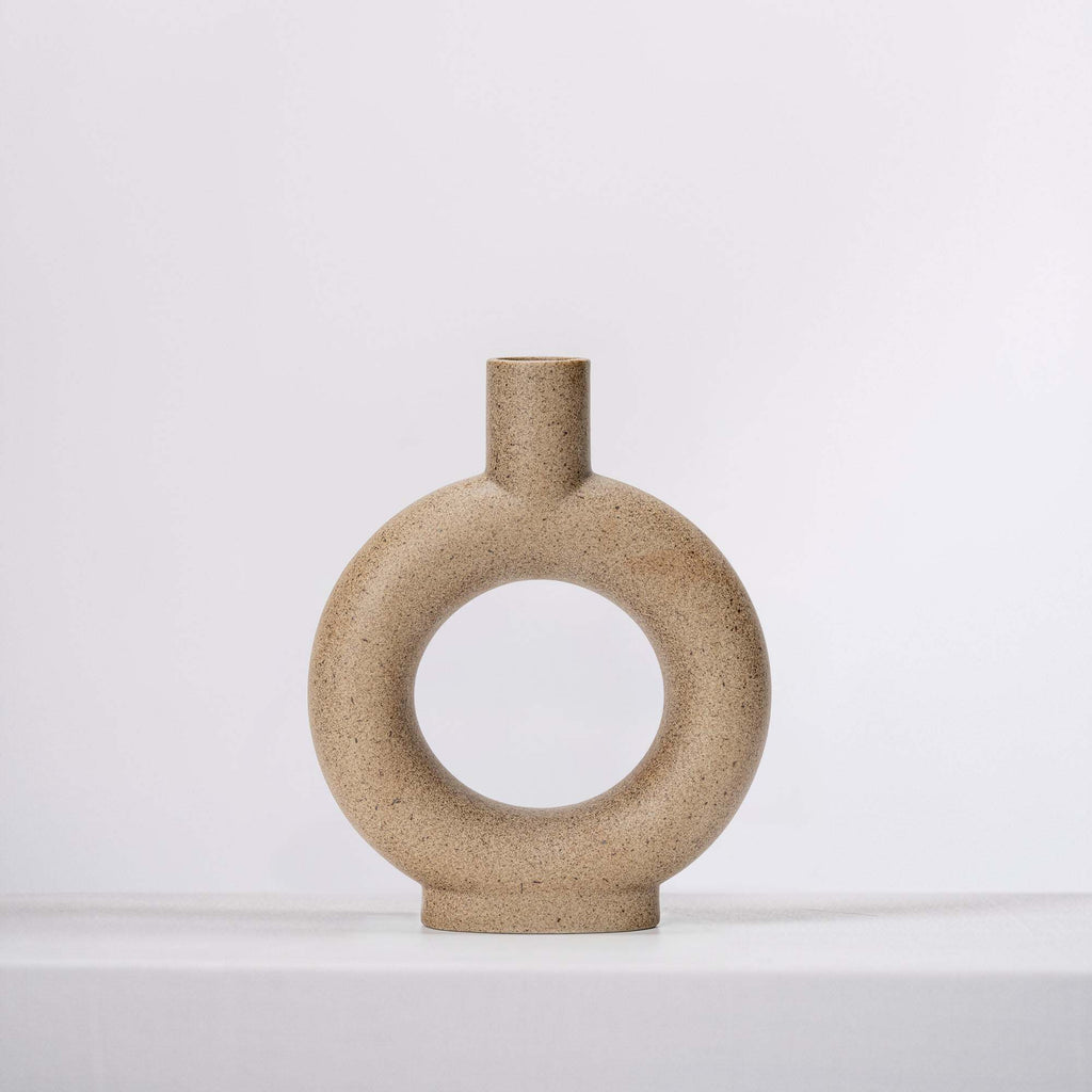 Daisy Ceramic Vase - Sophisticated Home Décor Accent