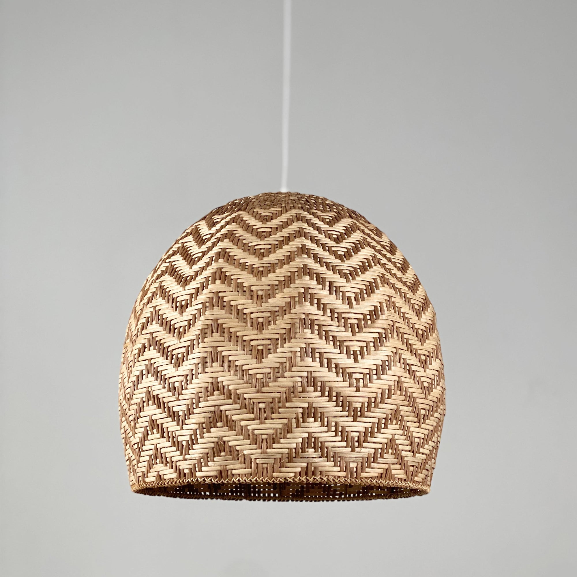 Elegant Sunset Rattan Pendant Light – Ideal for Any Space