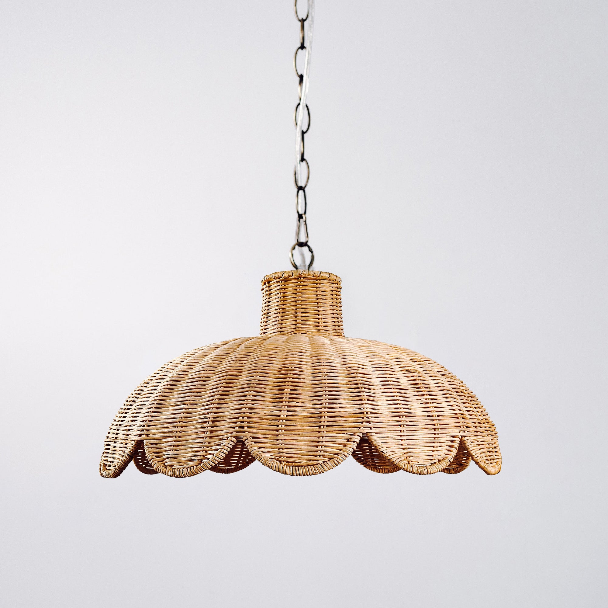 Alice Scallop Rattan Pendant Light – Natural Boho Charm