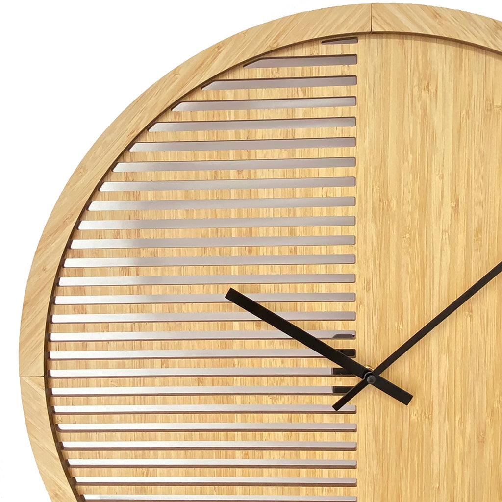 Elegant Large Wall Clock - Minimalist Design for Modern Homes