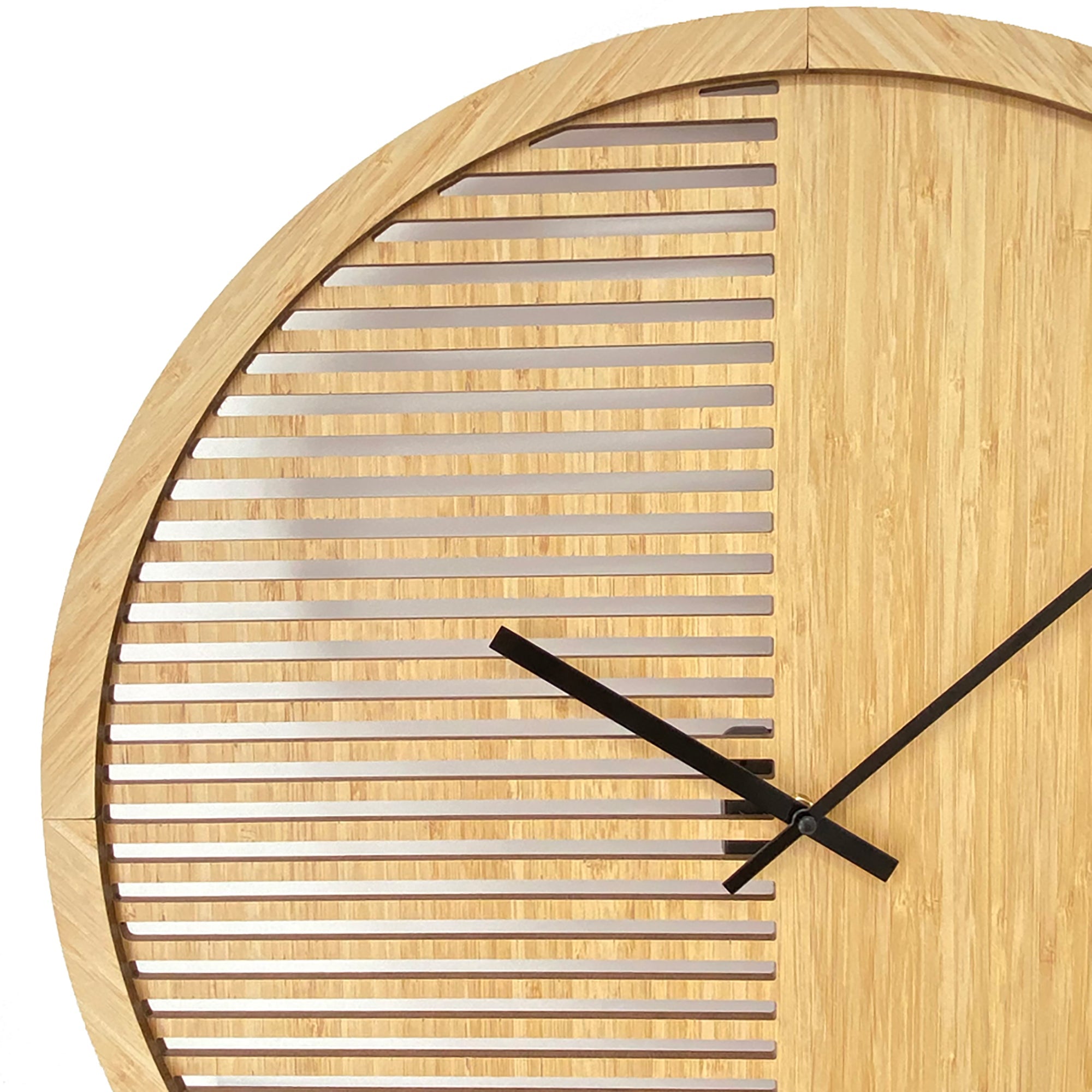 Elegant Large Wall Clock - Minimalist Design for Modern Homes