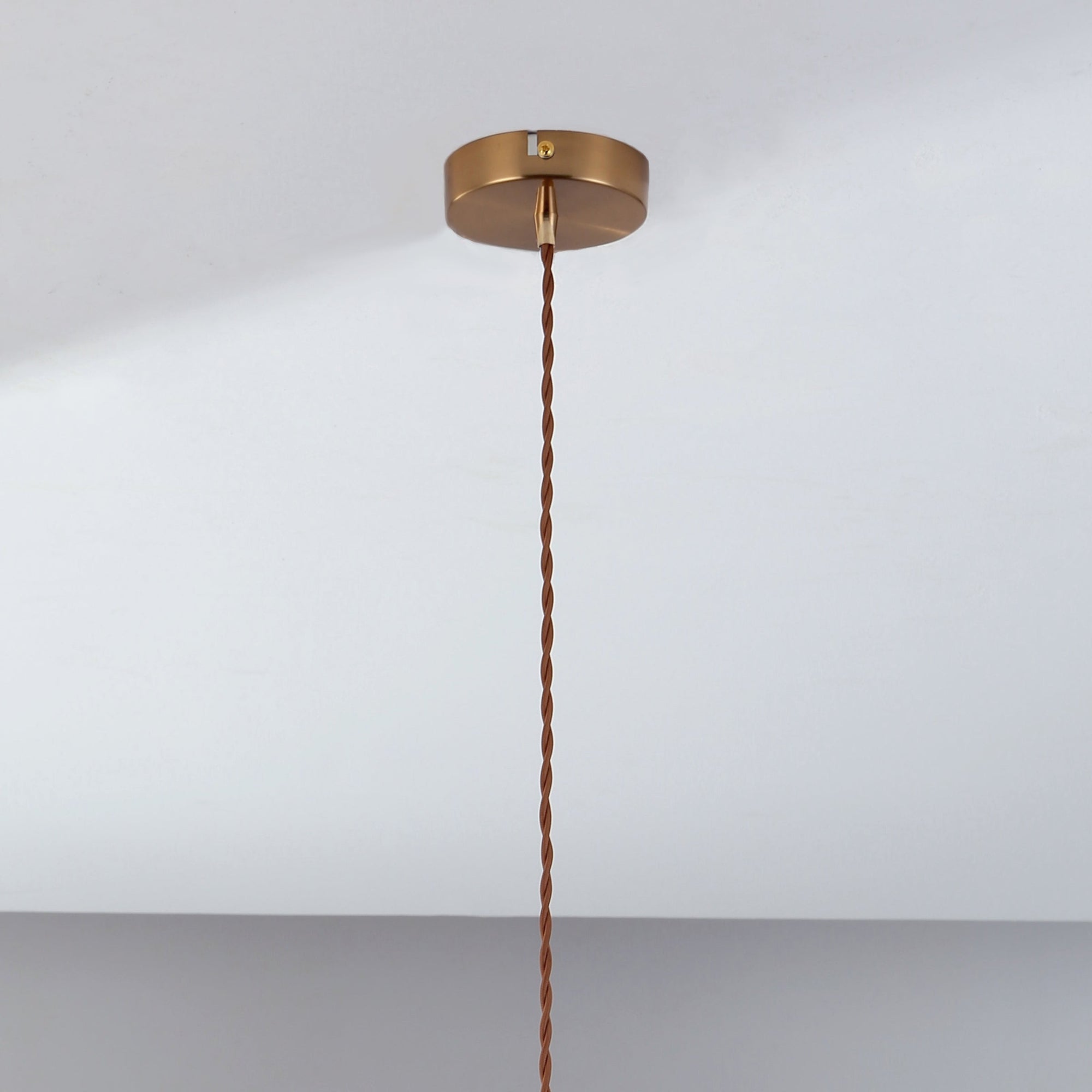 Isabel Vintage Scallop Edge Glass Pendant Light - Elegant Design