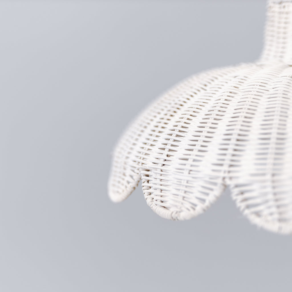 Alice Scallop Rattan Pendant Light - Elegant White Design
