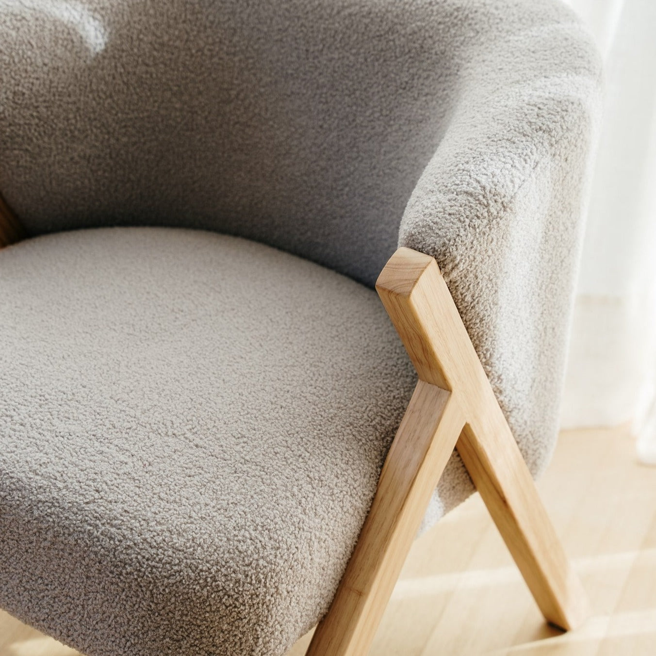 Oscar Boucle Accent Chair - Stylish Comfort in Soft Grey