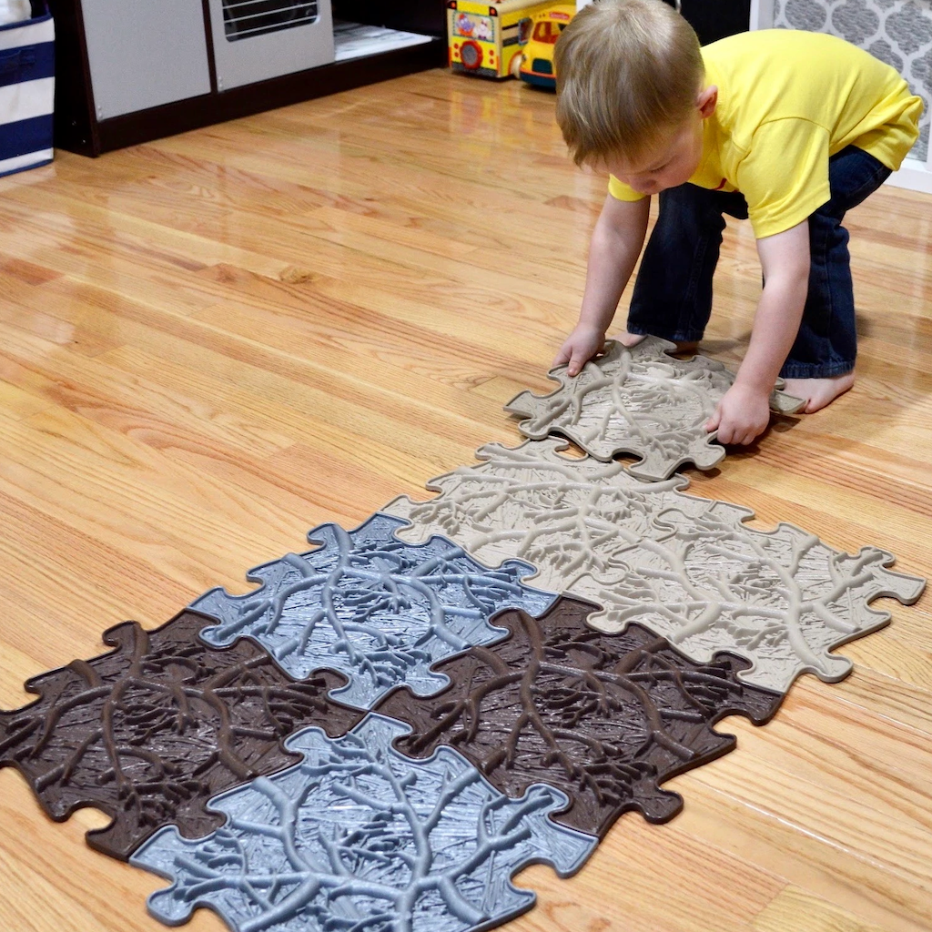 Roots Sensory Play Mat Set – Nature-Inspired 9-Piece Eco-Friendly Tiles