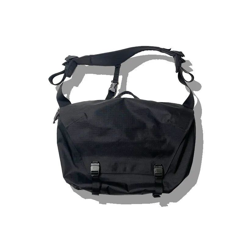Granville10 N400r-AC2 Waterproof Messenger Bag for Daily Commuting