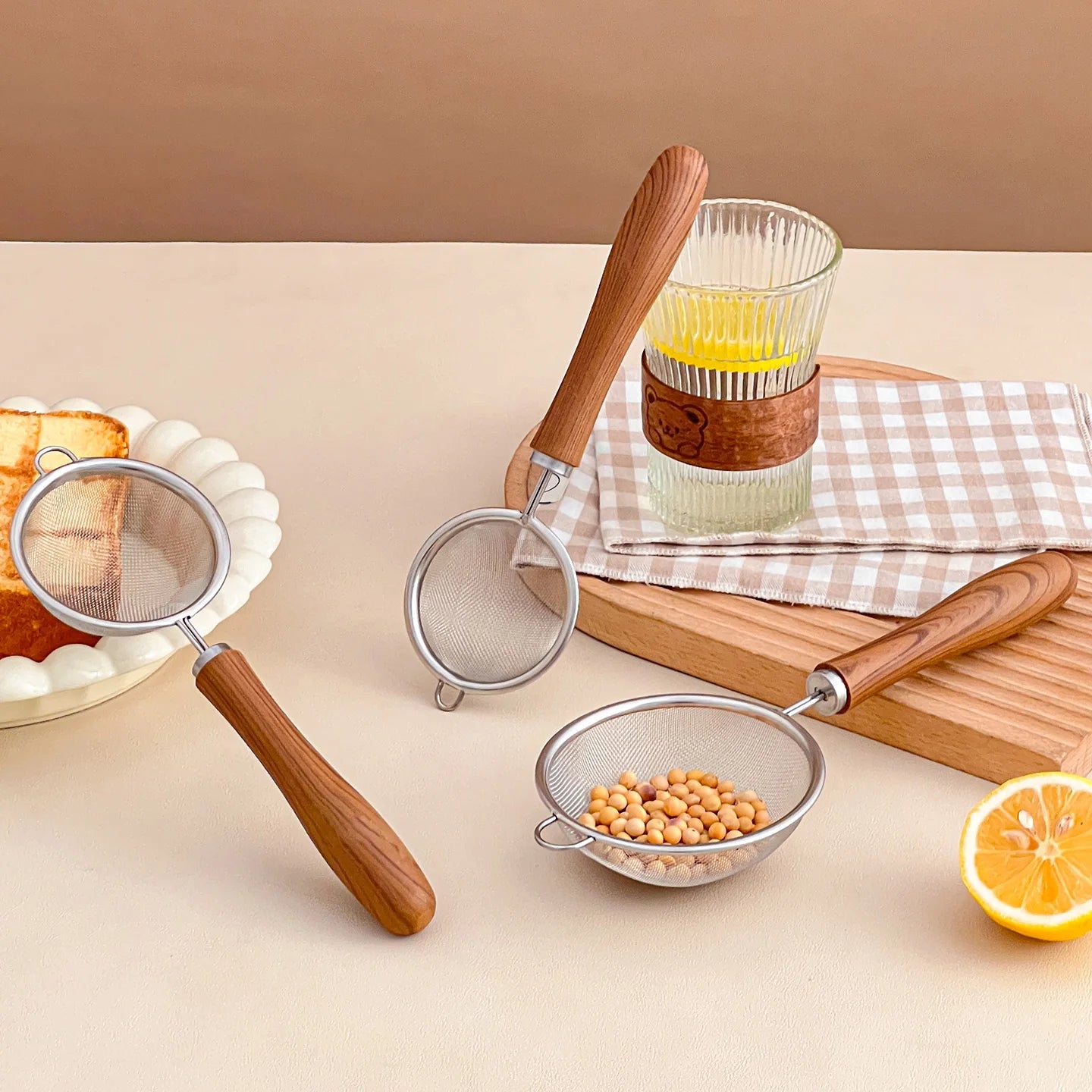 Stainless Steel Flour Sieve with Wooden Handle - Kitchen Strainer