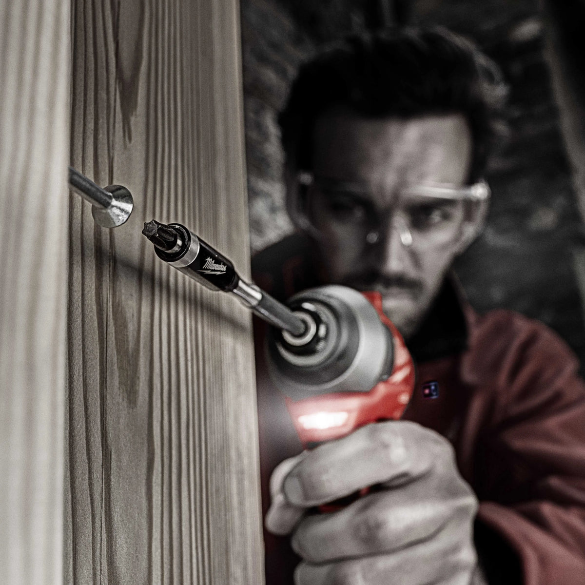 Milwaukee Magnetic Drill Bit Extension - Durable Alloy Steel Adapter