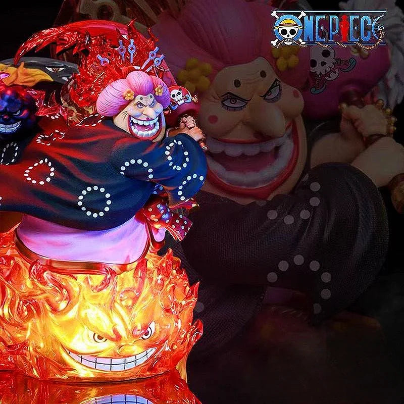 25cm Big Mom Figure - Charlotte Linlin Anime PVC Statue with Light