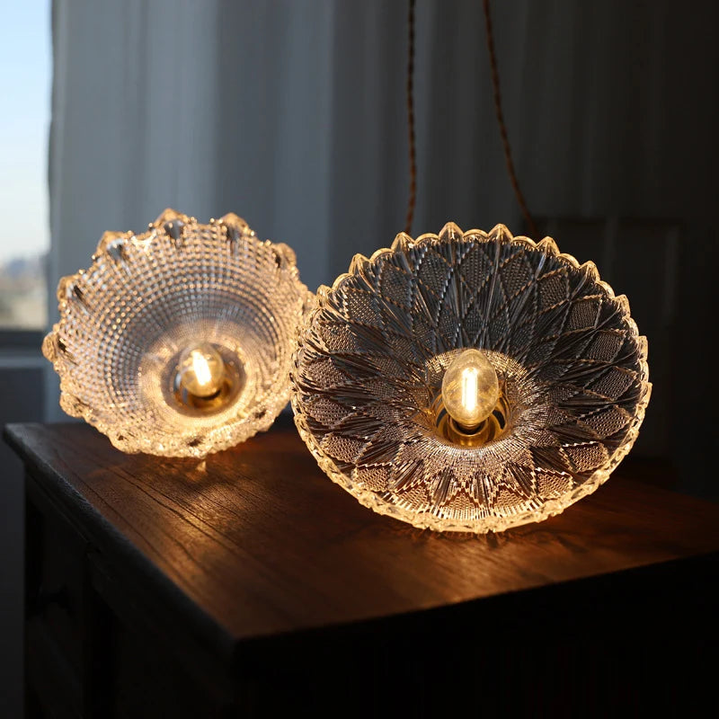 Stylish Glass Pendant Light for Dining Room & Restaurant Décor
