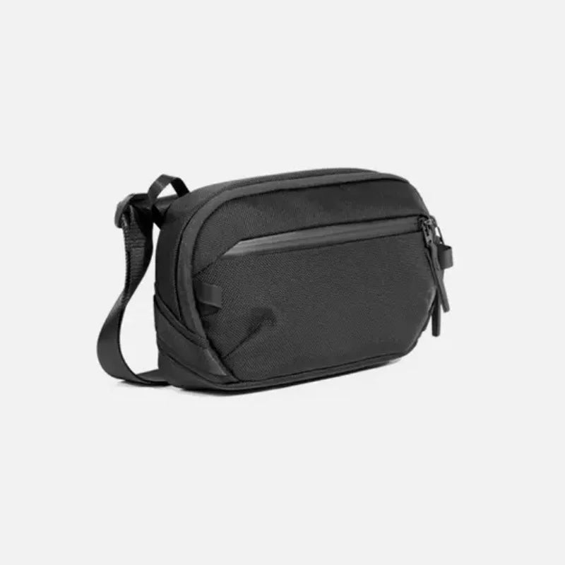 Day Sling 4: Waterproof Lightweight Crossbody Pack for Everyday Use