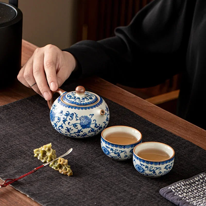 Elegant Portable Travel Tea Set - Anti-Scalding & Customizable
