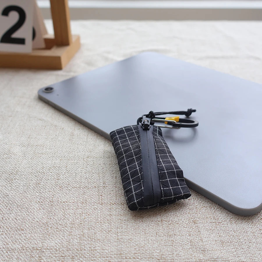 Ultralight Trail Coin Pouch - Perfect EDC Holder for Travel