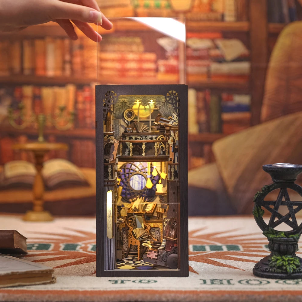 CUTEBEE Mini DIY Book Nook Kit with Touch Light & Dust Cover
