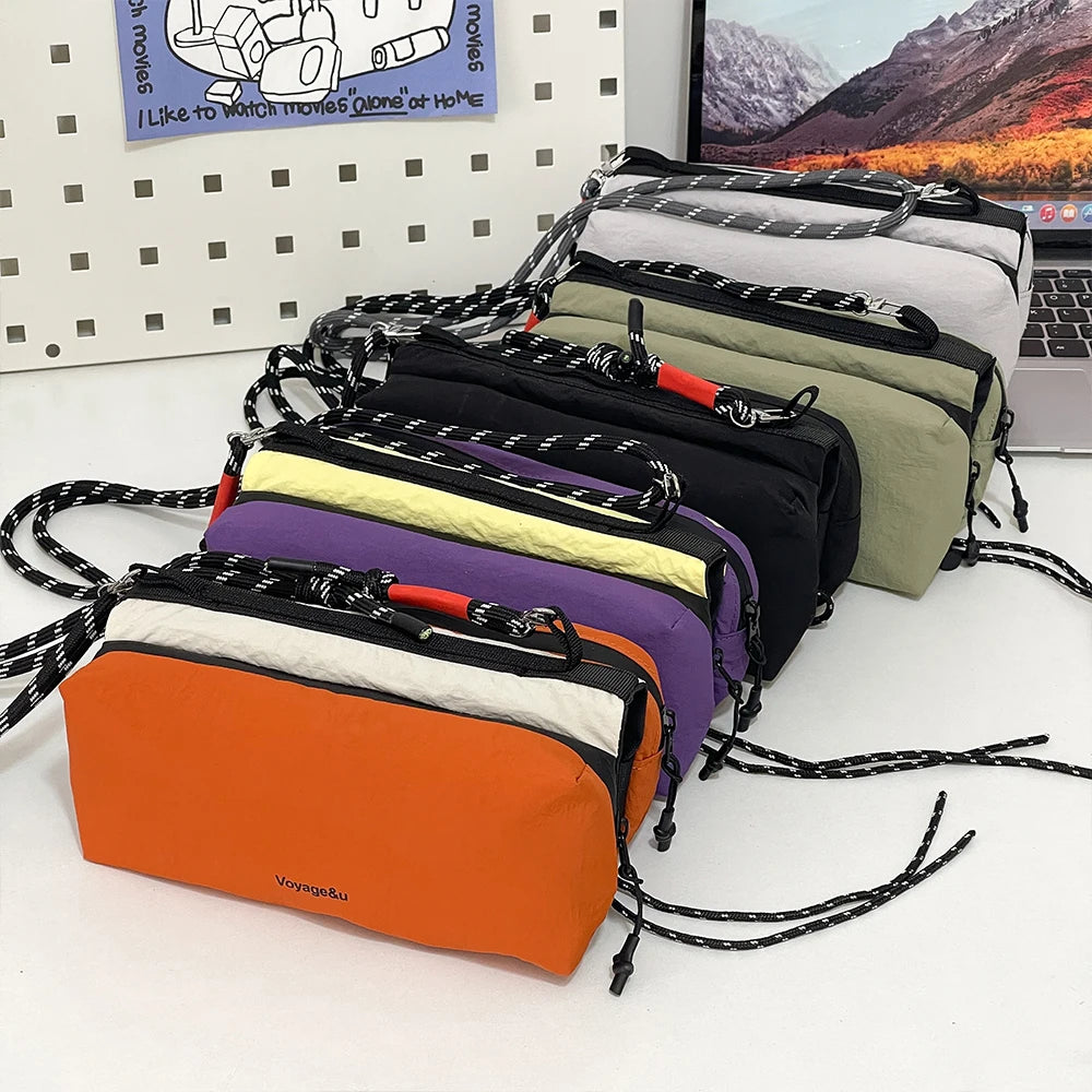 Stylish Lightweight Water Bottle Crossbody Bag for Sports & Travel