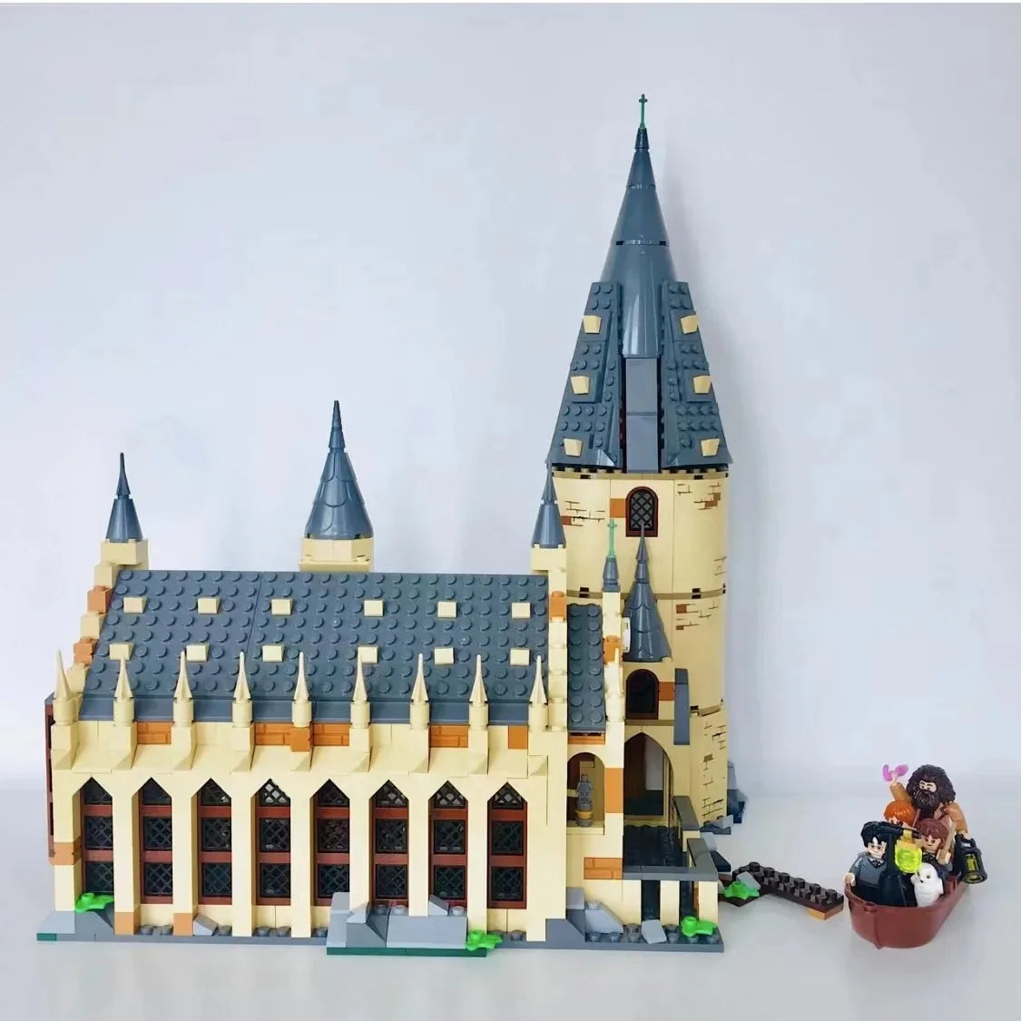 Magic School Great Hall Castle Building Blocks Set - Creative Fun Awaits!