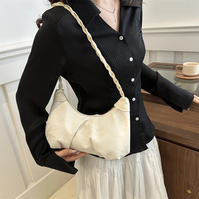 Minimalist Women's Shoulder Bag - Stylish Casual Purse with Zipper