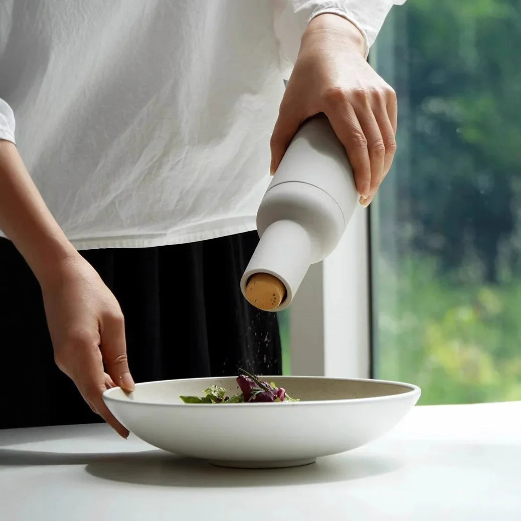 USB Rechargeable Electric Salt and Pepper Grinder - Automatic Mill