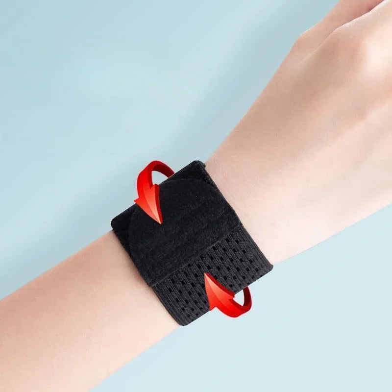 Adjustable Mesh Sports Wristband - Breathable Support for Fitness & Recovery