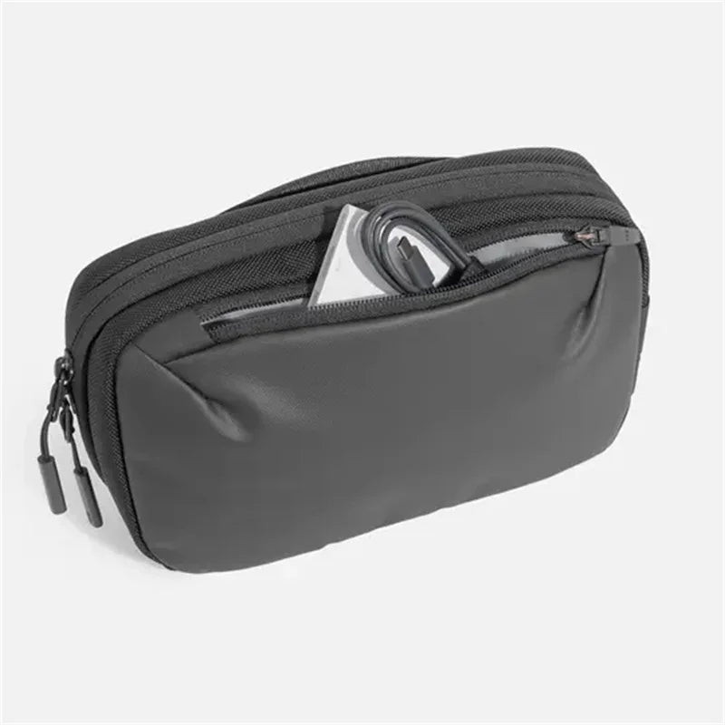 Multi-Functional 2.6L Nylon Cable Storage Kit for Tech Essentials