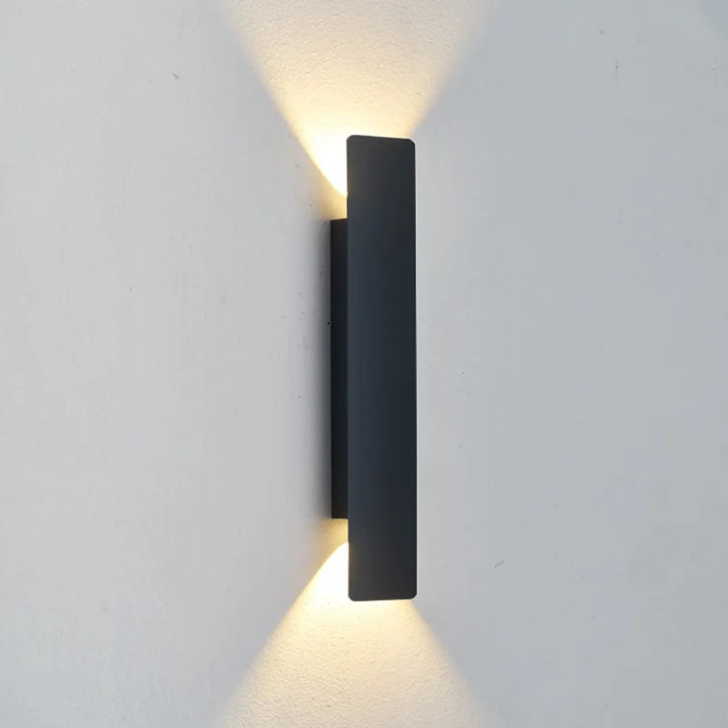 Pumous Outdoor Waterproof 18W LED Wall Lamp - Modern Design