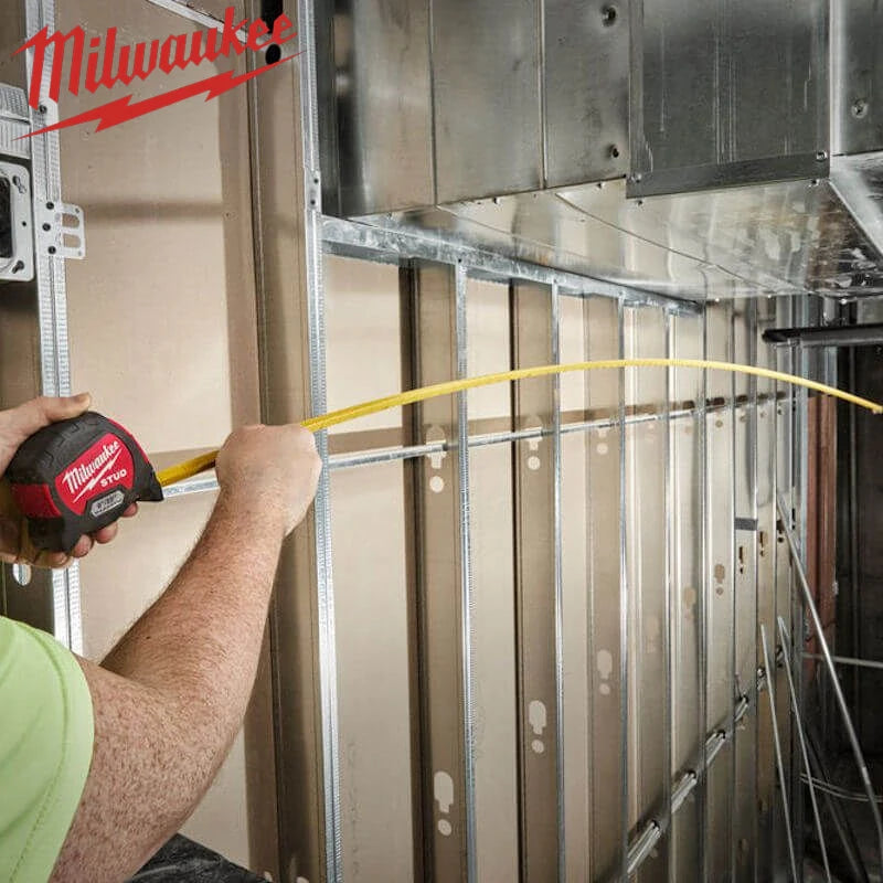 Milwaukee Self-Locking 16ft/26ft Magnetic Tape Measure - Durable & Accurate