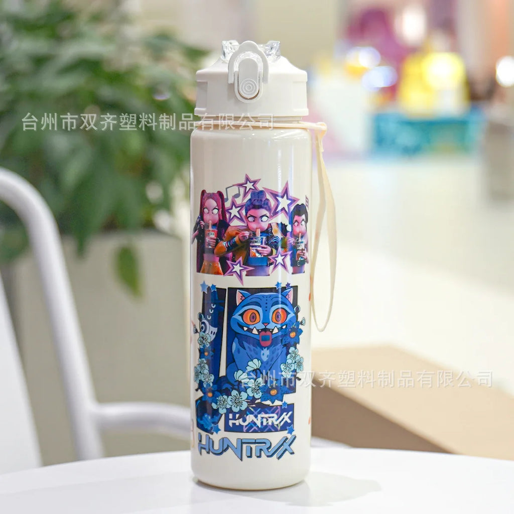 Cute 700ml Cartoon Print Water Cup with Straw - Perfect for Kids