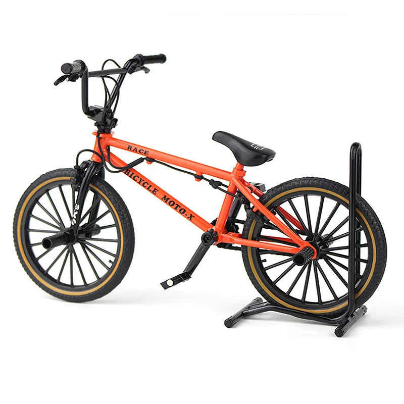 1:8 Scale Alloy Mini Bike - Realistic Metal Model Decoration