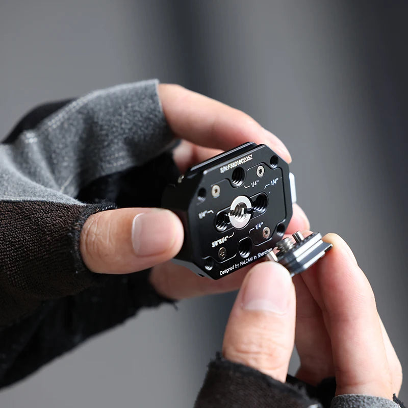 Ulanzi F38 Quick Release Plate for DSLR Gimbals - 1/4" & 3/8"