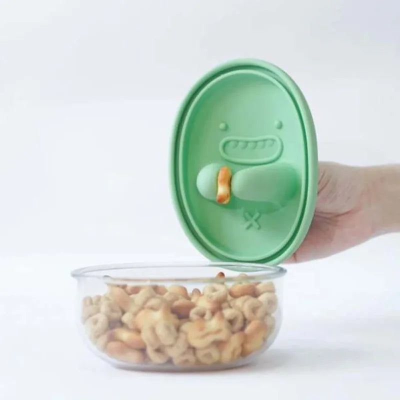 Multifunctional Camping Snack Storage Box with Silicone Lid