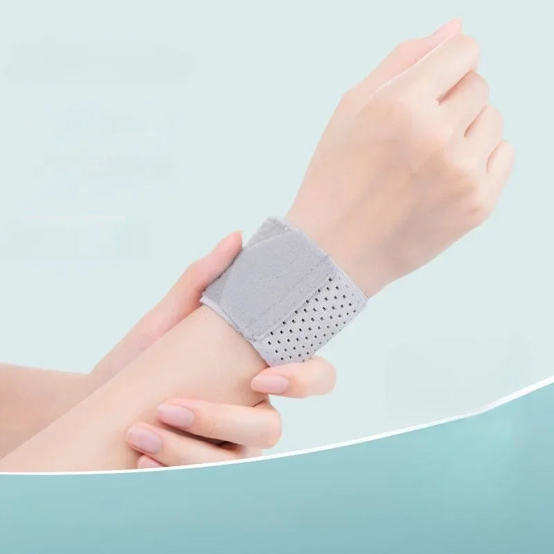Adjustable Mesh Sports Wristband - Breathable Support for Fitness & Recovery